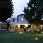 Konukevi Relais La Canfora