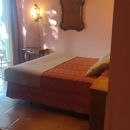 Relais La Canfora Pensionat 4*
