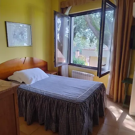 Pensionat Relais La Canfora 4*