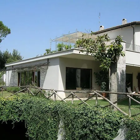 Relais La Canfora Pensionat